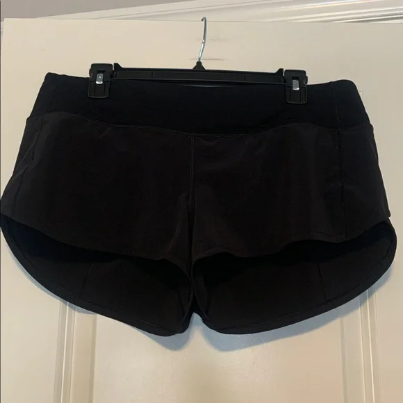 Lululemon Black Speed Up Shorts, 2.5 inch, LR
Size 10, Excellent Condition - Picture 1 of 6